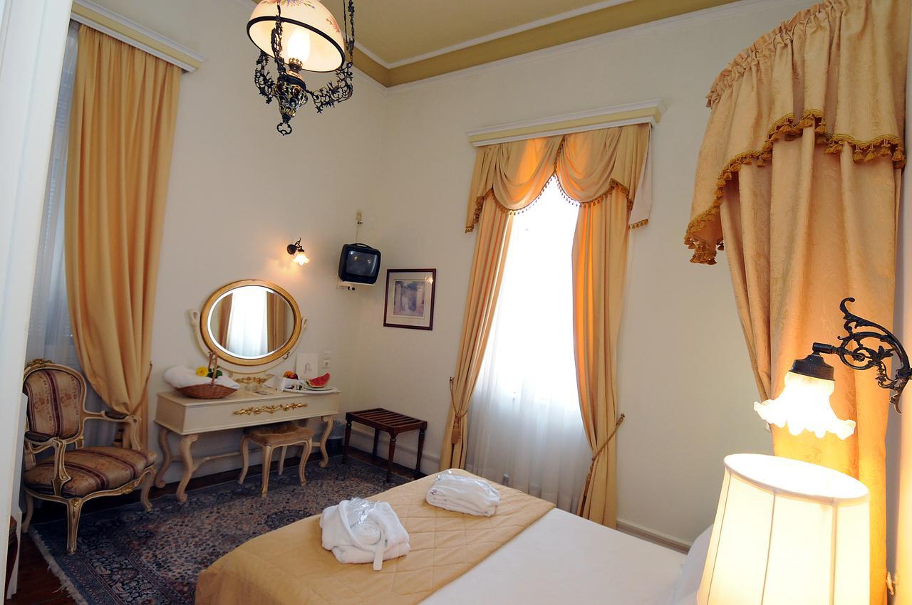 Hotel Pyrgos Of Mytilíni Extérieur photo