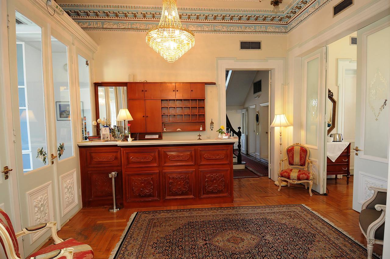 Hotel Pyrgos Of Mytilíni Extérieur photo