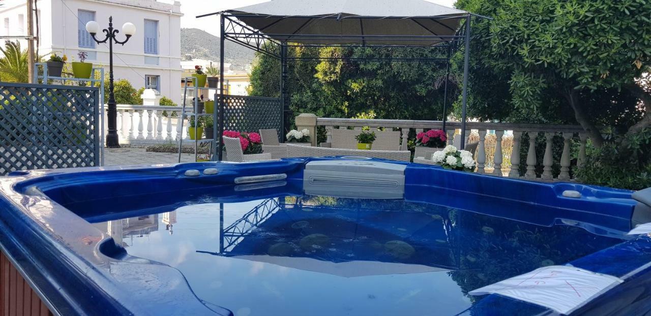 Hotel Pyrgos Of Mytilíni Extérieur photo