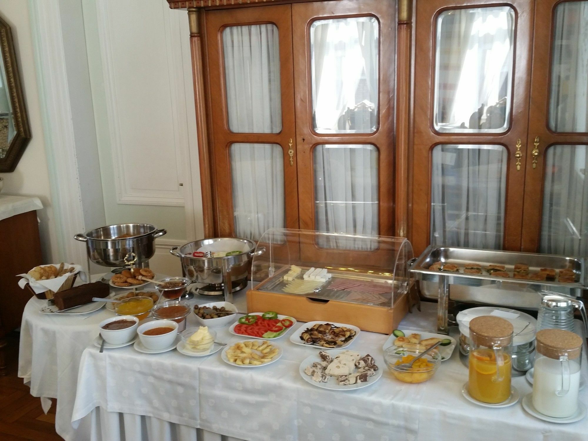 Hotel Pyrgos Of Mytilíni Extérieur photo