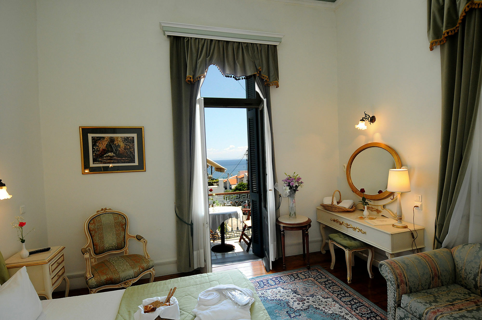 Hotel Pyrgos Of Mytilíni Extérieur photo